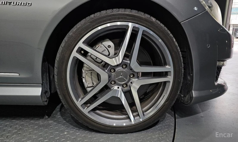 Mercedes-Benz CL 63 AMG, снимка 5 - Автомобили и джипове - 53387223