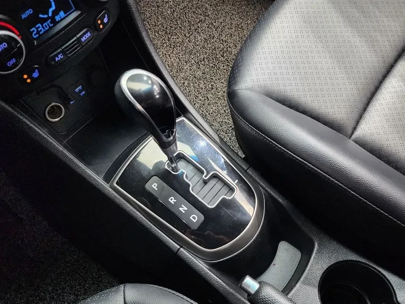 Hyundai Accent 1.6 | Mobile.bg � ����������� 9