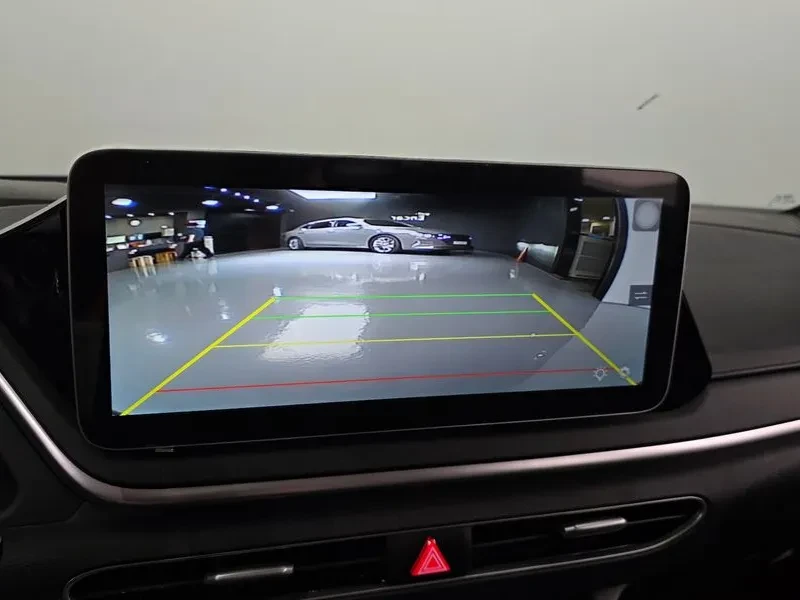Hyundai Sonata 1.6 Turbo Smart, снимка 17 - Автомобили и джипове - 55802578
