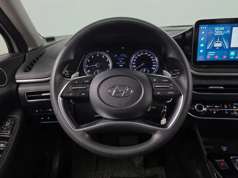 Hyundai Sonata 1.6 Turbo Smart, снимка 13 - Автомобили и джипове - 55802578