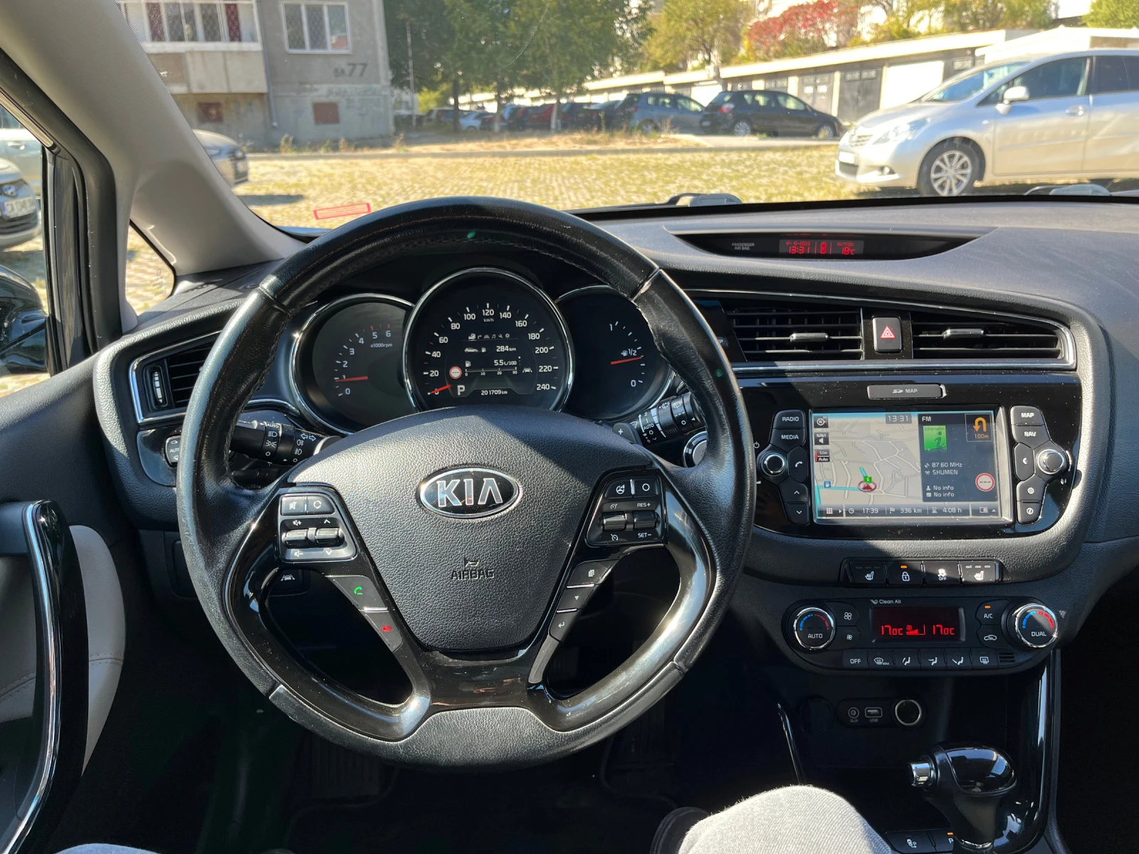 Kia Ceed 1, 6CRDi - изображение 10