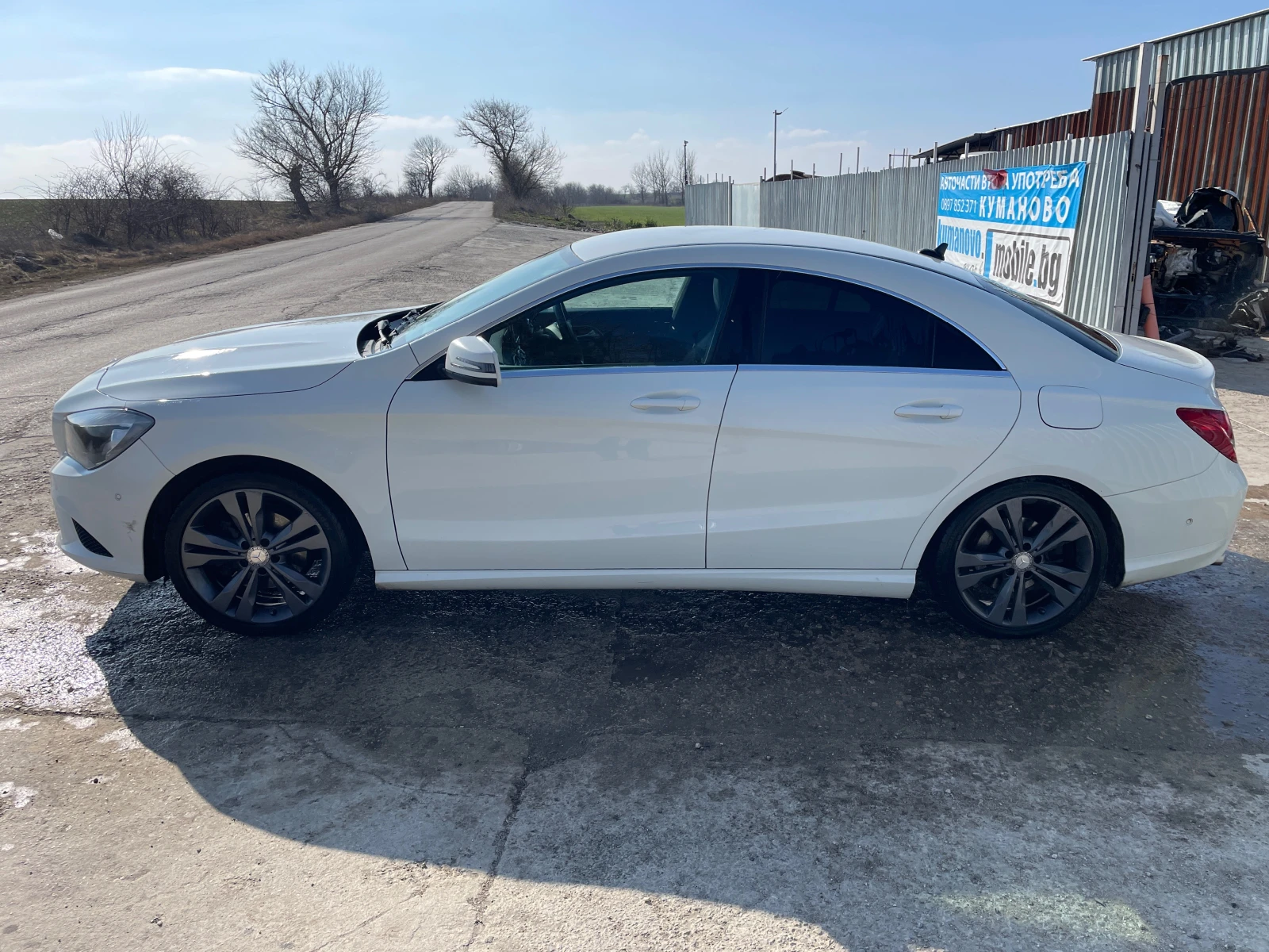 Mercedes-Benz CLA 180 1.6 - изображение 5