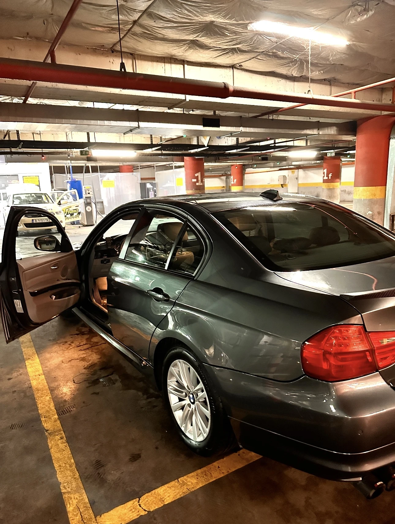 BMW 320 Facelift xdrive  - изображение 3