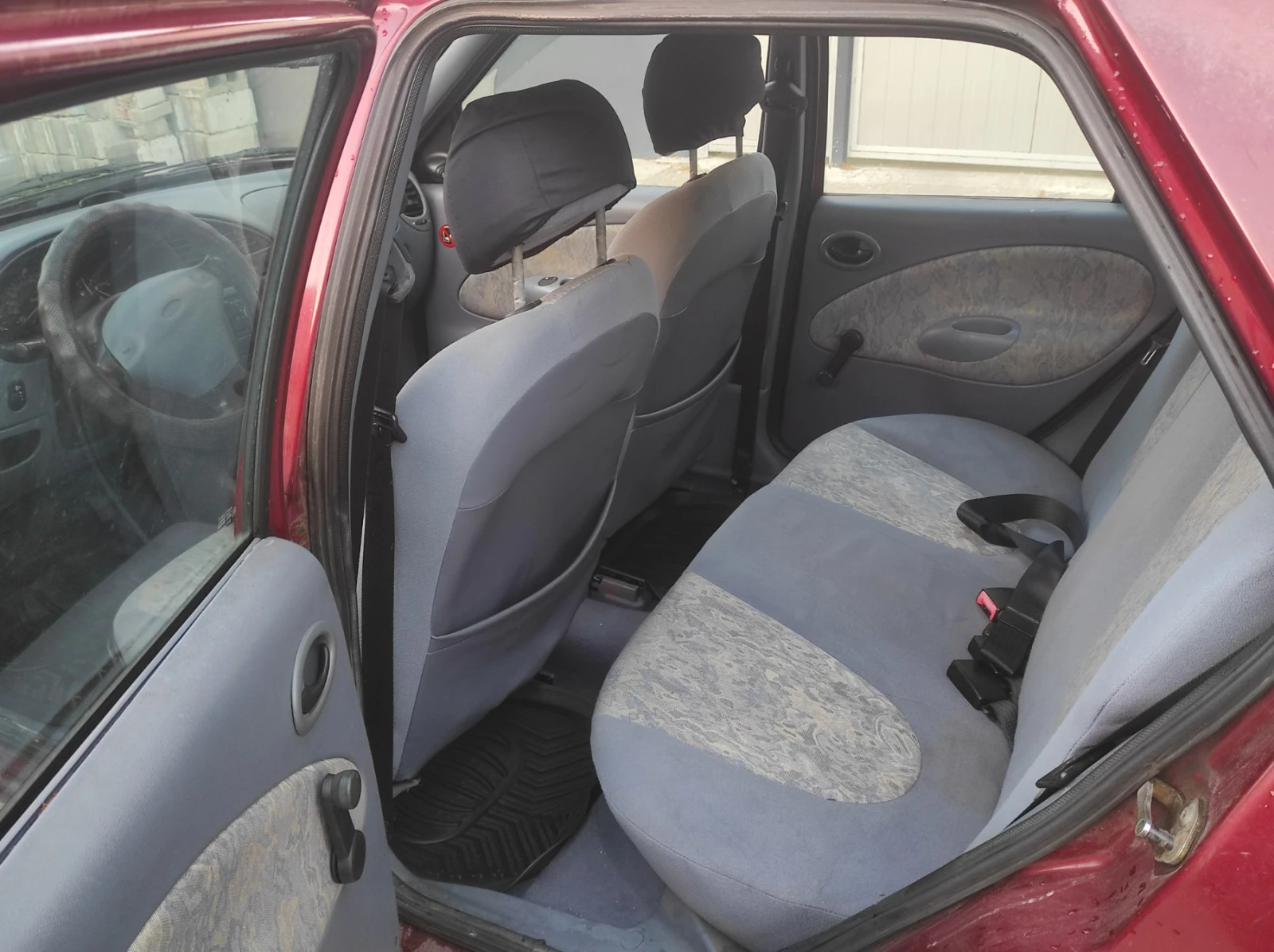 Ford Fiesta 1.3 - изображение 9
