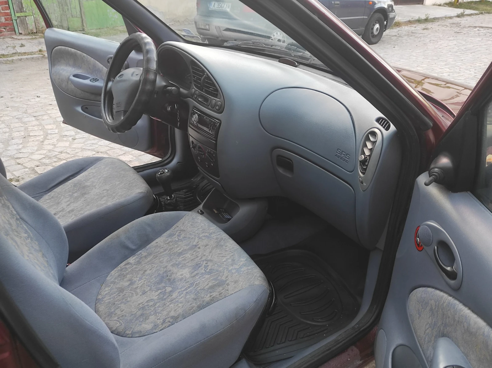 Ford Fiesta 1.3 - изображение 8