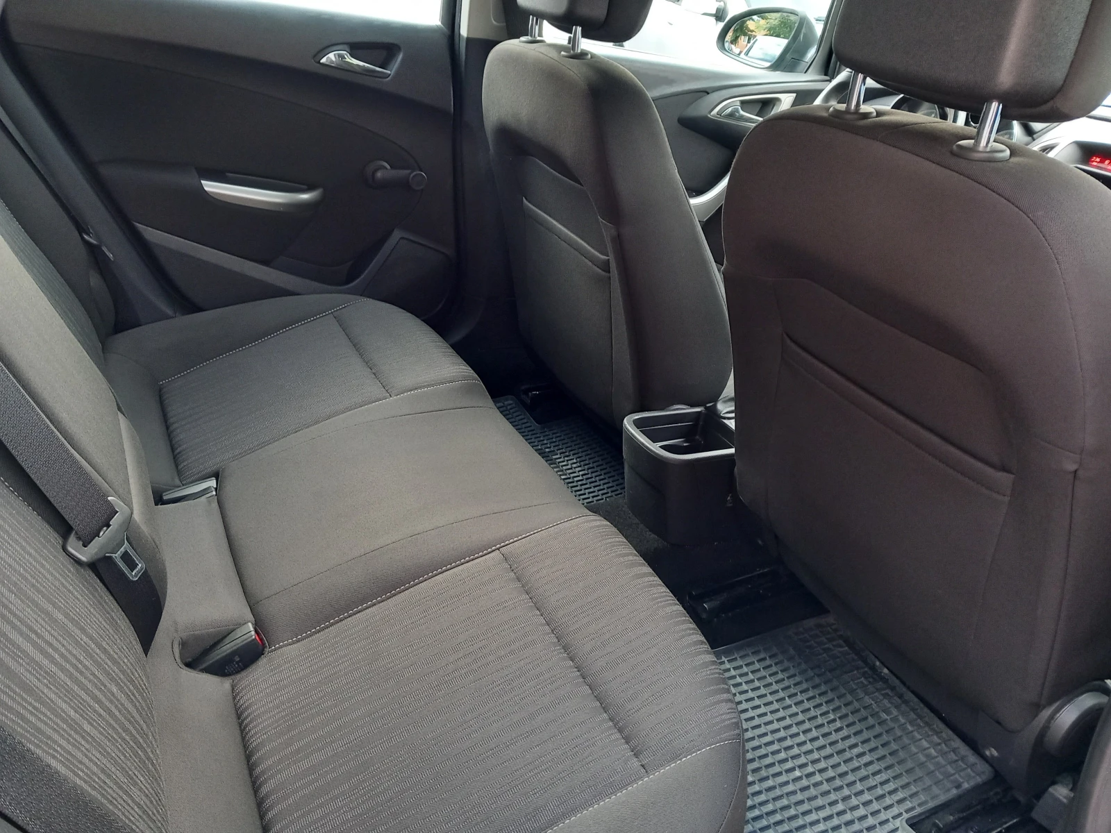 Opel Astra 1.7CDTI  110 | Mobile.bg   11