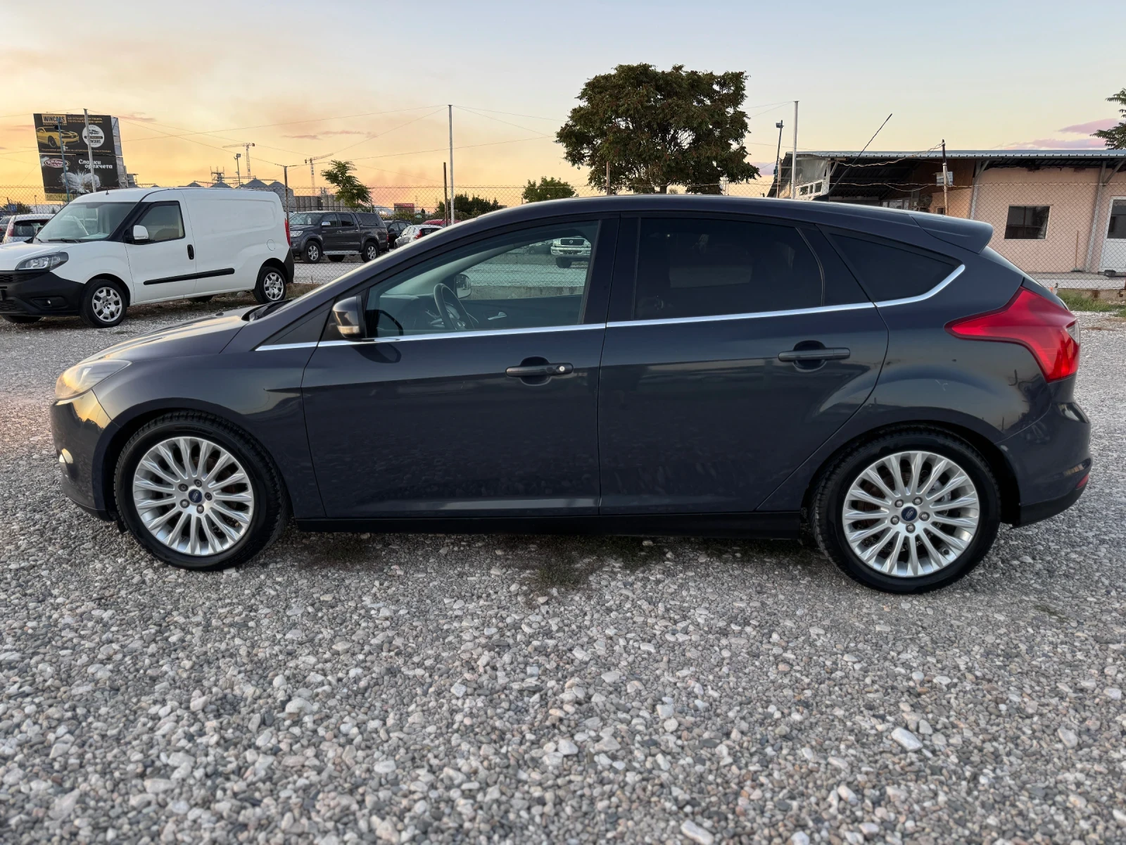 Ford Focus TITANIUM TDCI - изображение 2