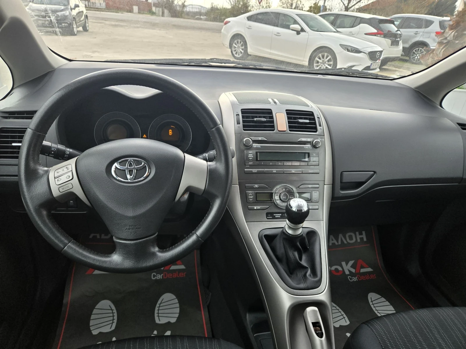 Toyota Auris 2.0D4d-126= 136.000= 6=  | Mobile.bg   11