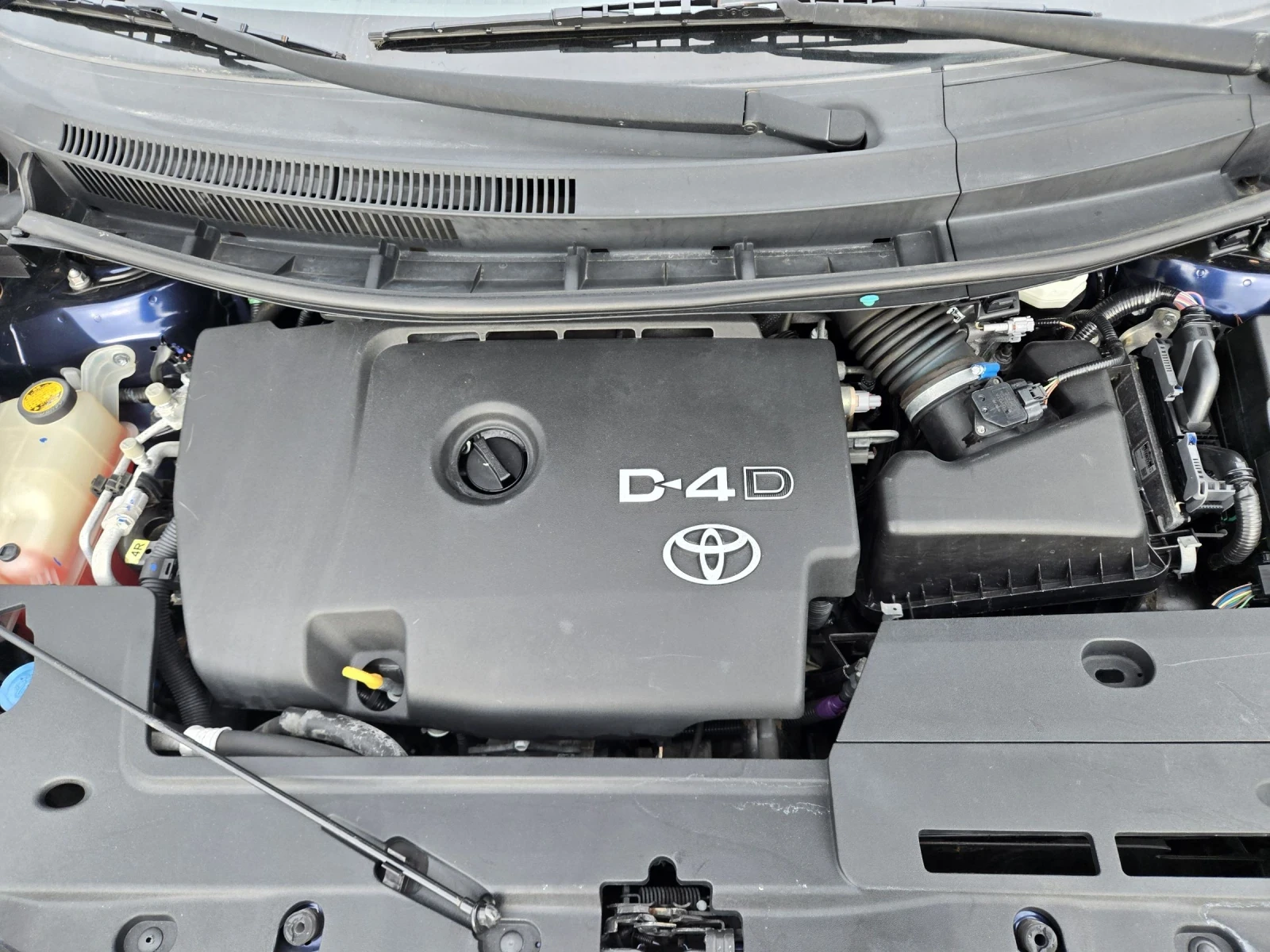 Toyota Auris 2.0D4d-126= 136.000= 6=  | Mobile.bg   17