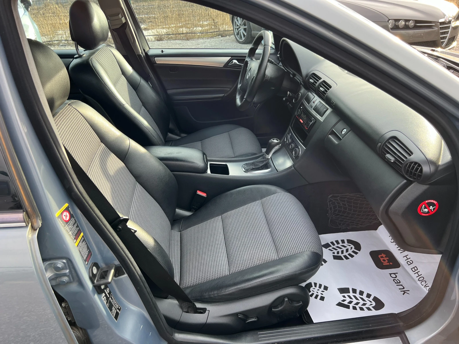 Mercedes-Benz C 180 Kompressor - изображение 10