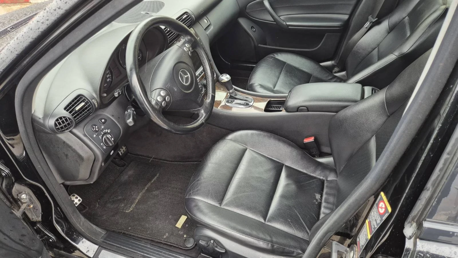 Mercedes-Benz C 180 Facelift Автоматик ТОП - изображение 9