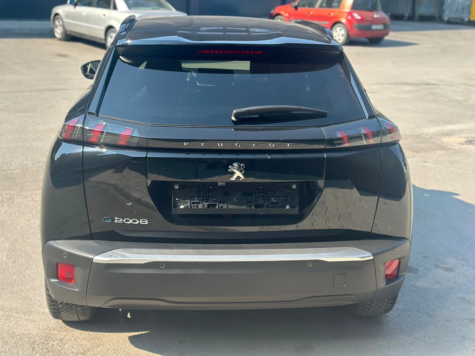 Peugeot 2008 Electric Drive* 50kWh, снимка 4 - Автомобили и джипове - 55204311
