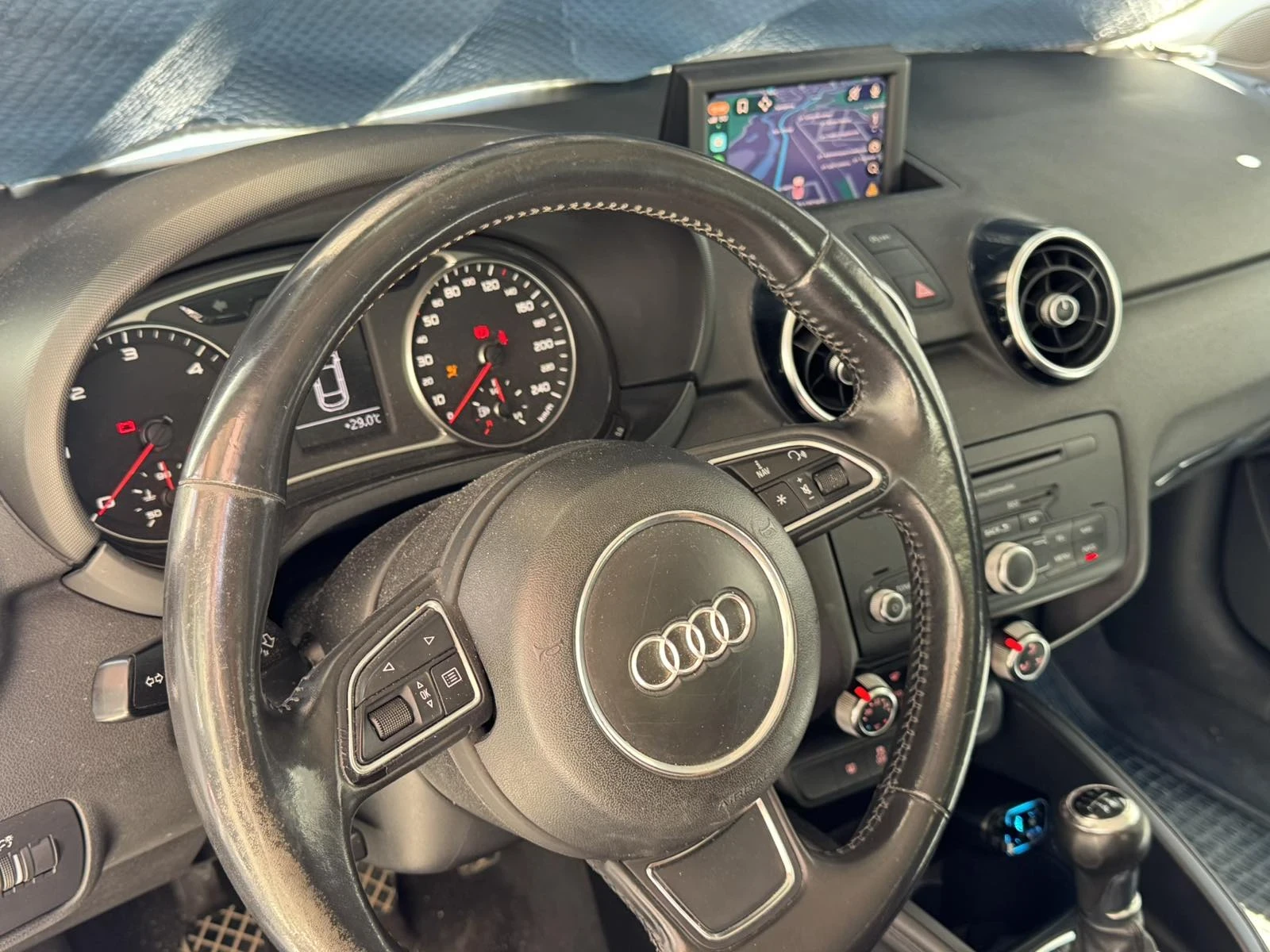 Audi A1 1.6 TDI | Mobile.bg � ����������� 11