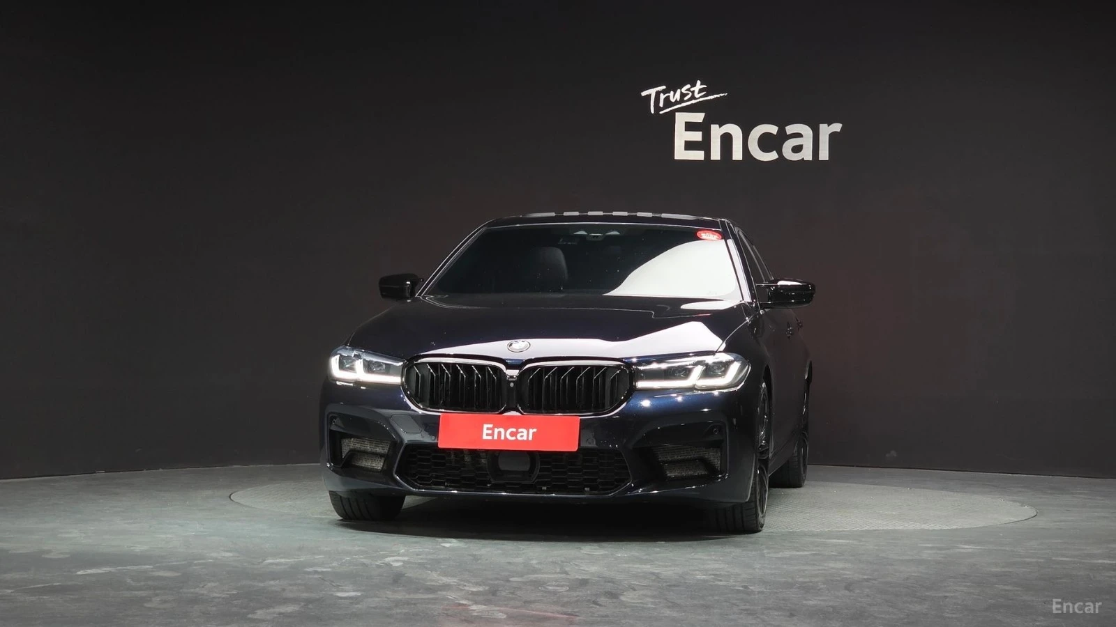 BMW 540 ДВА КЛЮЧА* ПАМЕТ* 360* ОБДУХВАНЕ* HEADUP* 4ПОДГРЕВ, снимка 3 - Автомобили и джипове - 55424368