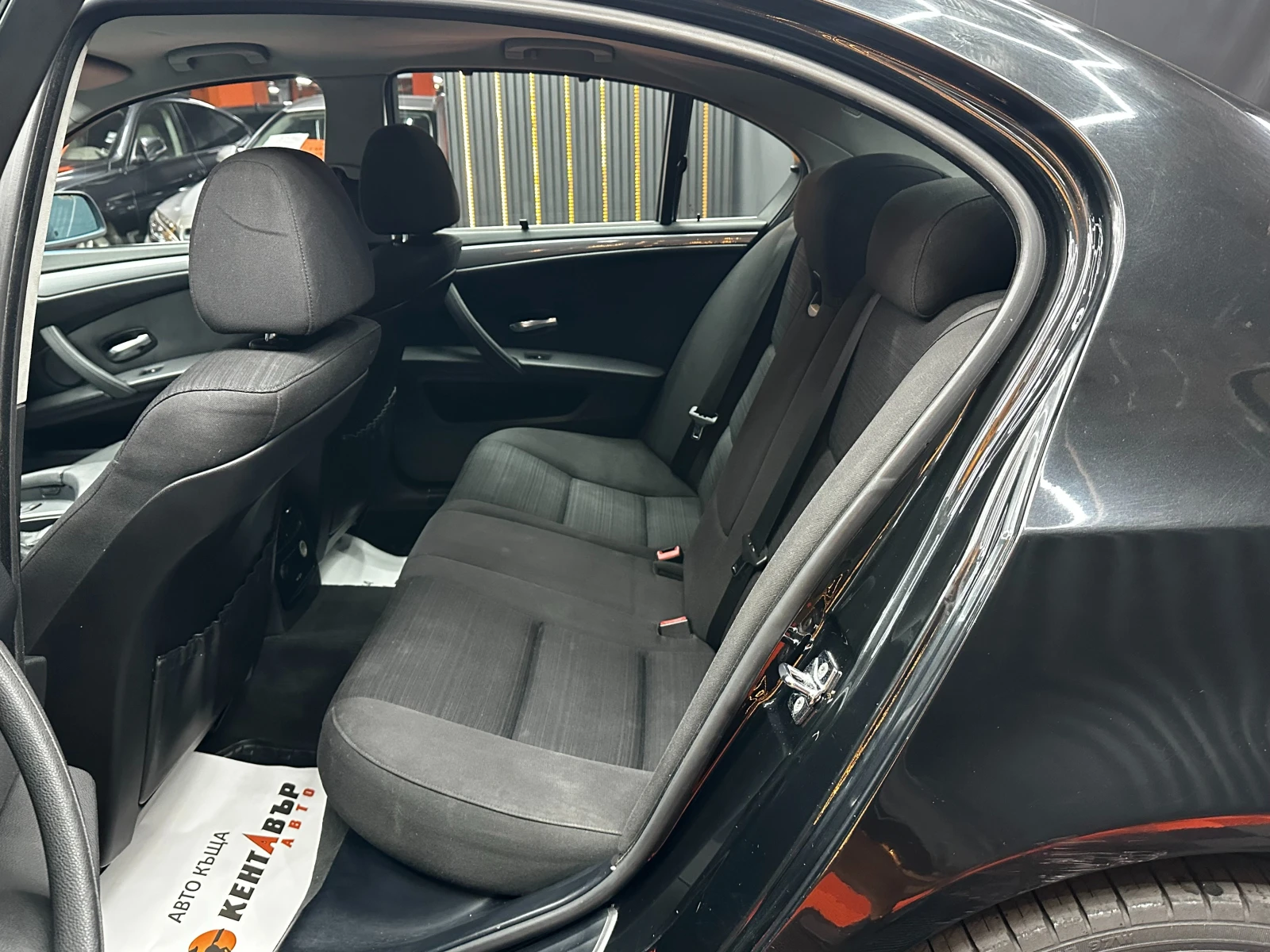BMW 525 3.0d 197 к.с., снимка 8 - Автомобили и джипове - 55478005