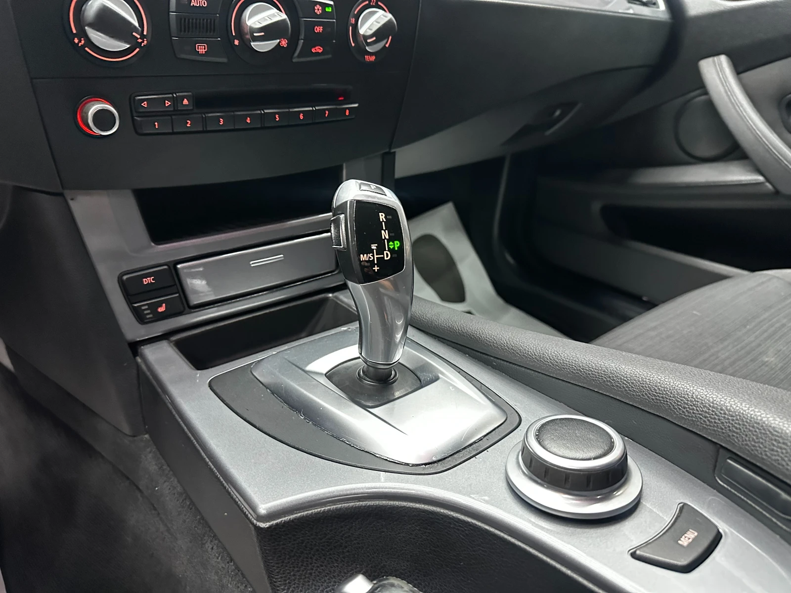 BMW 525 3.0d 197 к.с., снимка 10 - Автомобили и джипове - 55478005