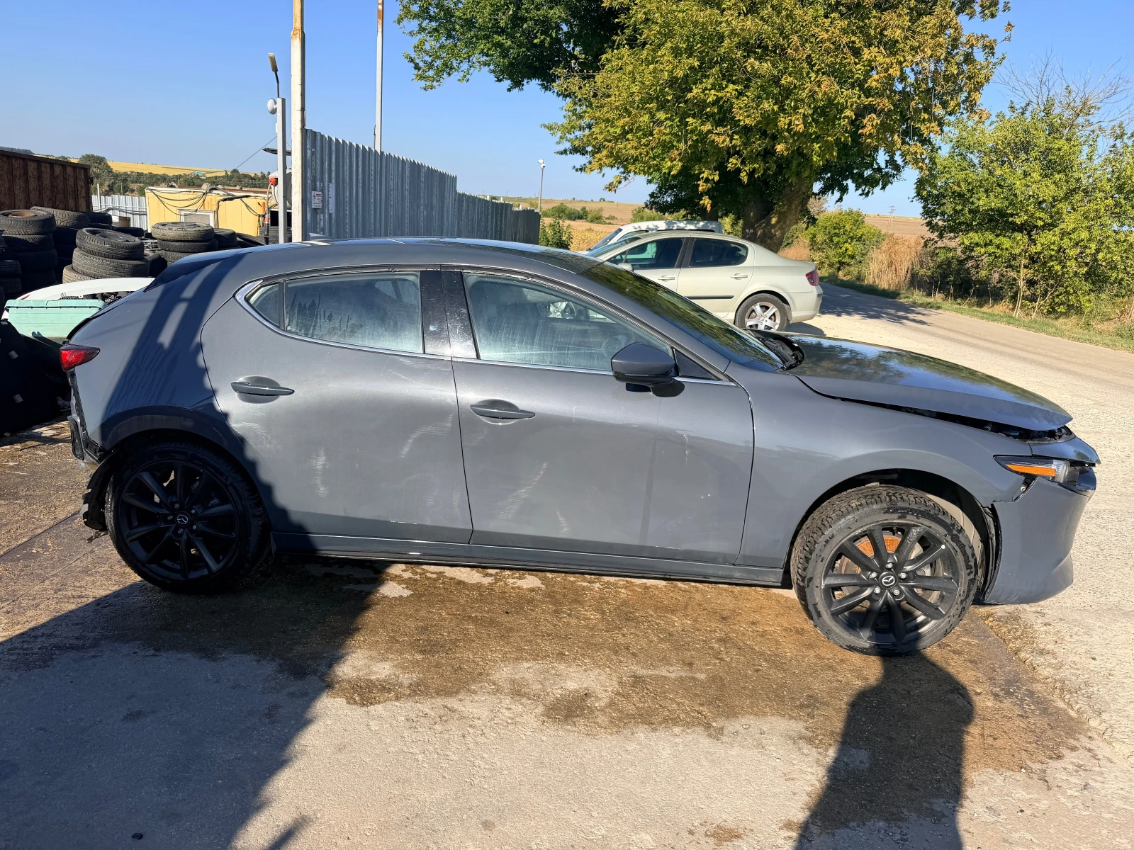 Mazda 3 2.5 Skyactiv-G, снимка 5 - Автомобили и джипове - 55792889