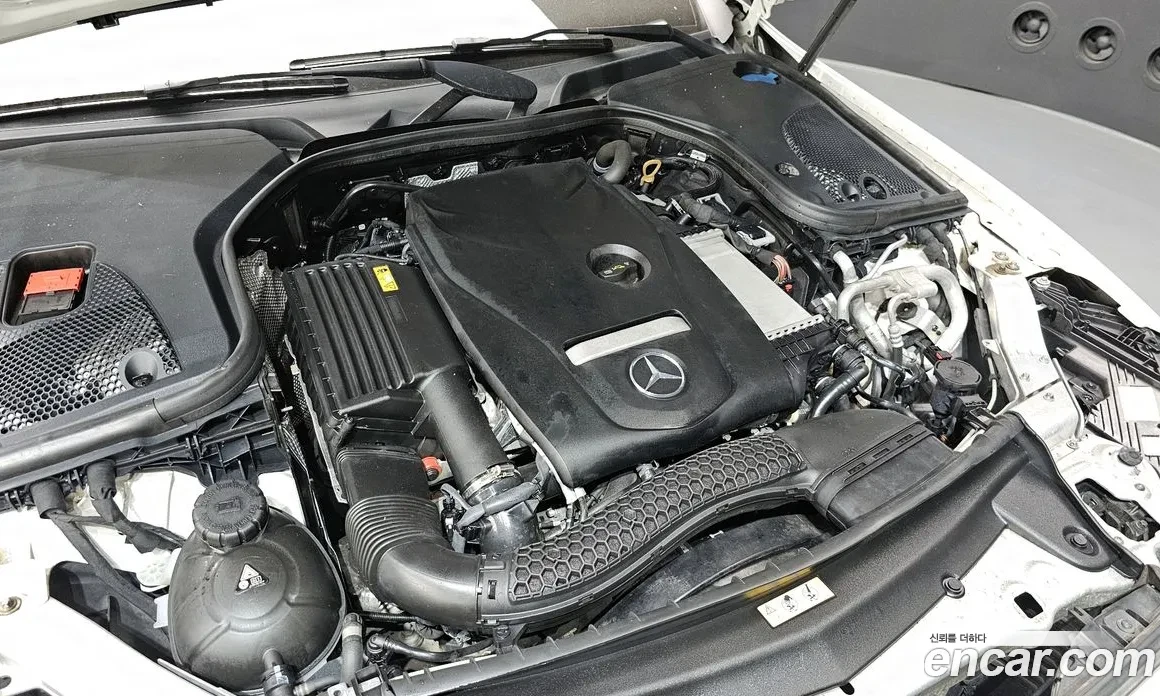 Mercedes-Benz E 250 AVANTGARDE, снимка 14 - Автомобили и джипове - 55962775