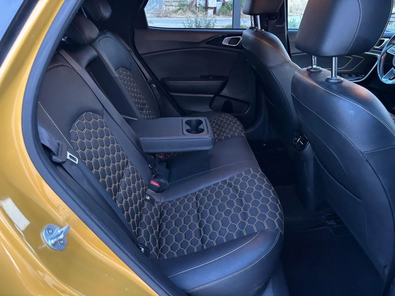 Kia XCeed T-GDI 66, 234км, снимка 10 - Автомобили и джипове - 56300089