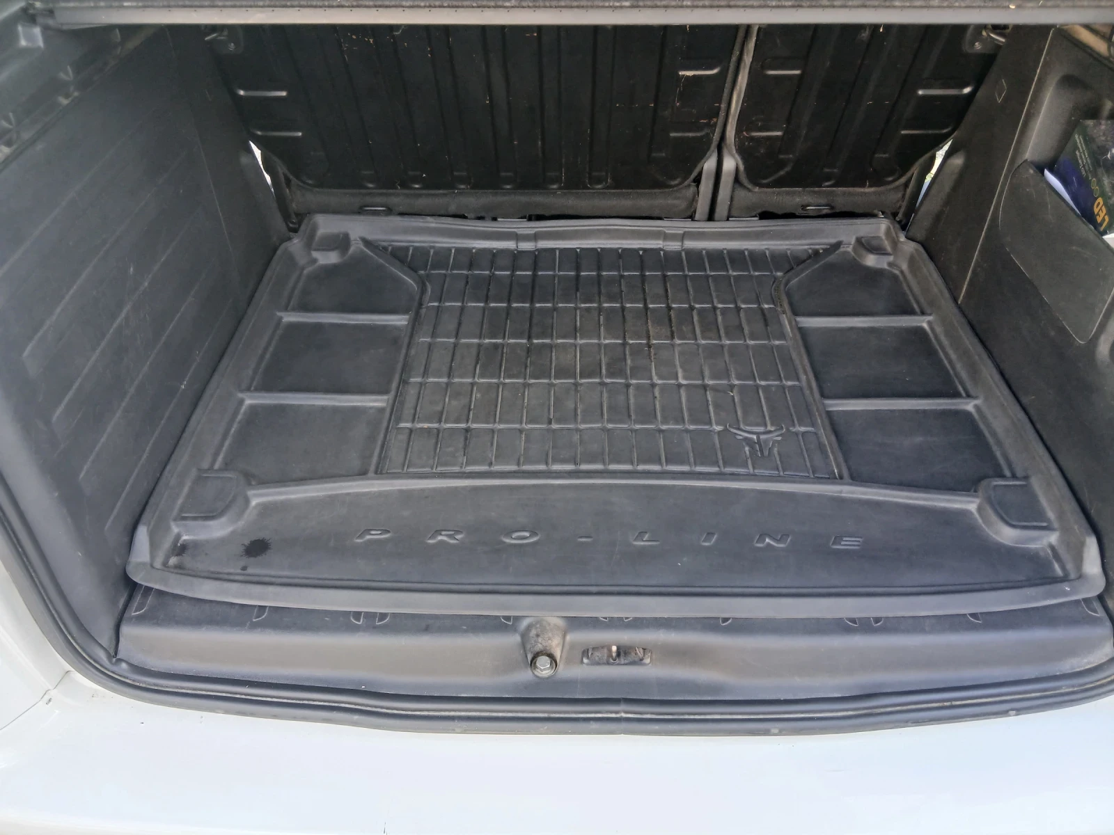 Citroen Berlingo 1.6 HDI, снимка 11 - Автомобили и джипове - 56462111