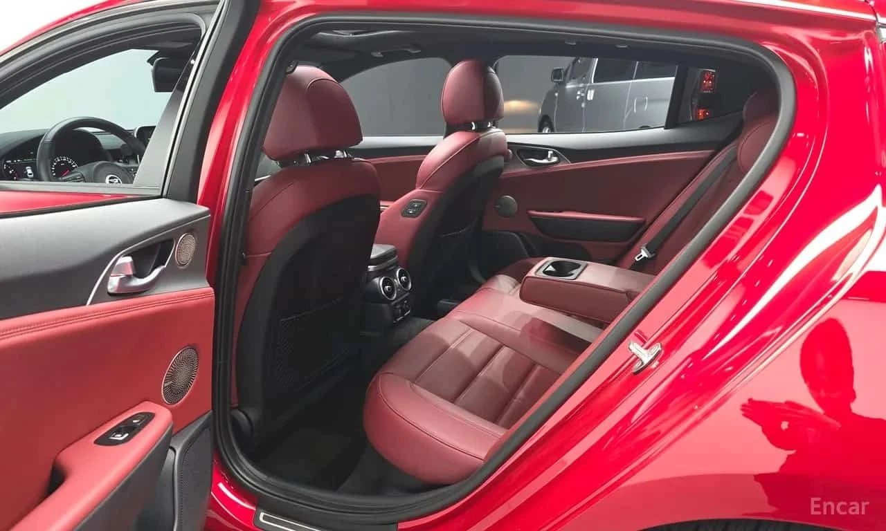 Kia Stinger * 3.3 Turbo AWD * ����������*  | Mobile.bg � ����������� 12
