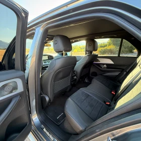 Mercedes-Benz GLE 300 d/ AMG/ Night/ AIRMATIC/ Гаранция 2028, снимка 11