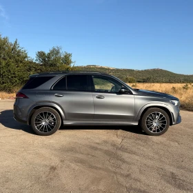 Mercedes-Benz GLE 300 d/ AMG/ Night/ AIRMATIC/ Гаранция 2028, снимка 8