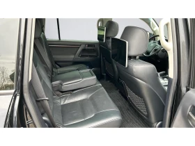 Toyota Land cruiser Месечна вноска от 2117 лв. - 174990 лв. - 29152759 14