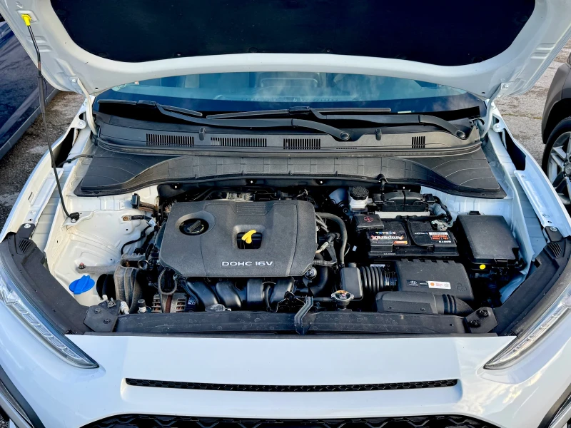Hyundai Kona 2.0i 4х4 , снимка 17 - Автомобили и джипове - 52699993