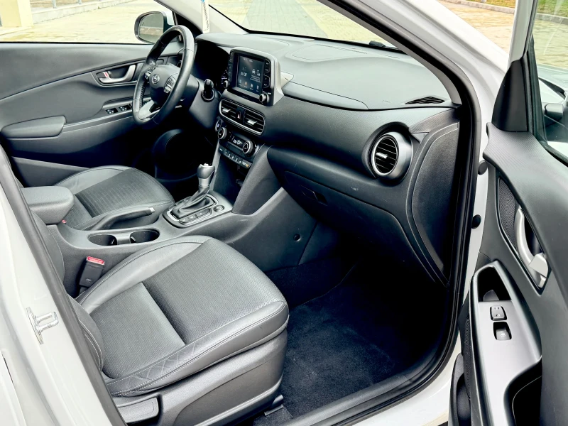 Hyundai Kona 2.0i 4х4 , снимка 12 - Автомобили и джипове - 52699993