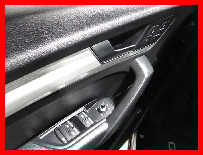 Audi Q5 2.0TFSI PROGRESSIV * NAVI/BACKUP CAM/LEATHER/SUNRO, снимка 13 - Автомобили и джипове - 54554240