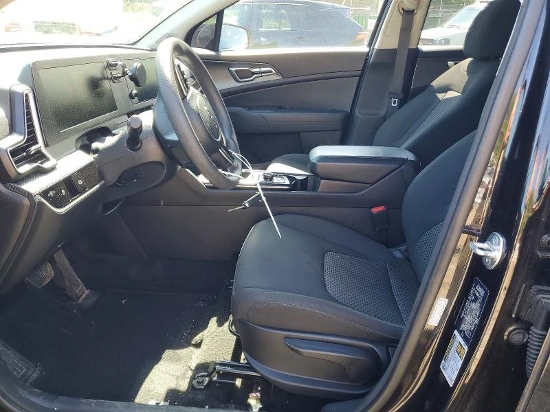 Kia Sportage, снимка 7 - Автомобили и джипове - 54682573