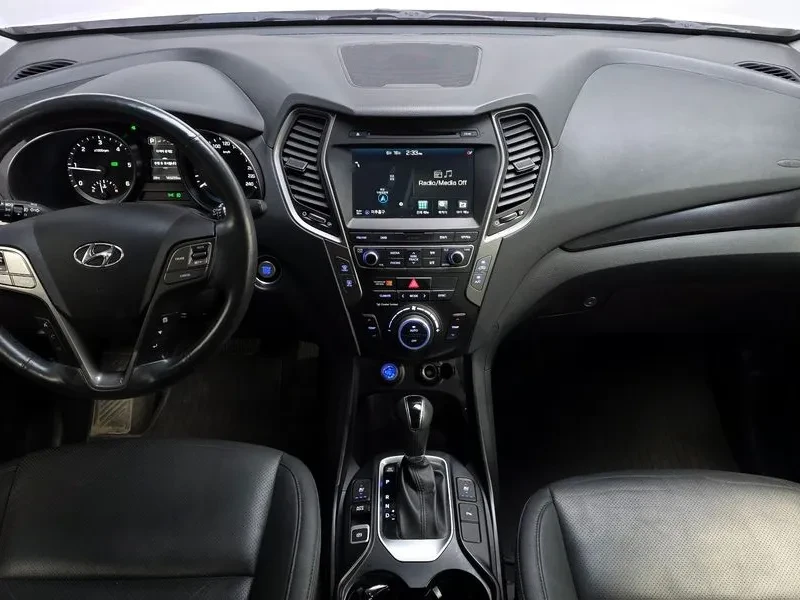 Hyundai Santa fe 2.0 CRDi 4WD - САМО 30% АВАНС, снимка 7 - Автомобили и джипове - 56021686
