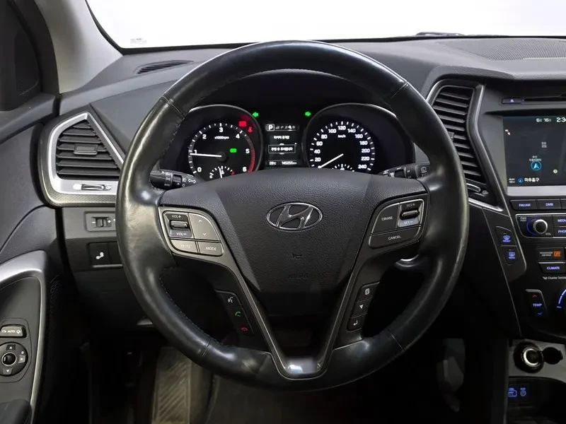 Hyundai Santa fe 2.0 CRDi 4WD - САМО 30% АВАНС, снимка 12 - Автомобили и джипове - 56021686