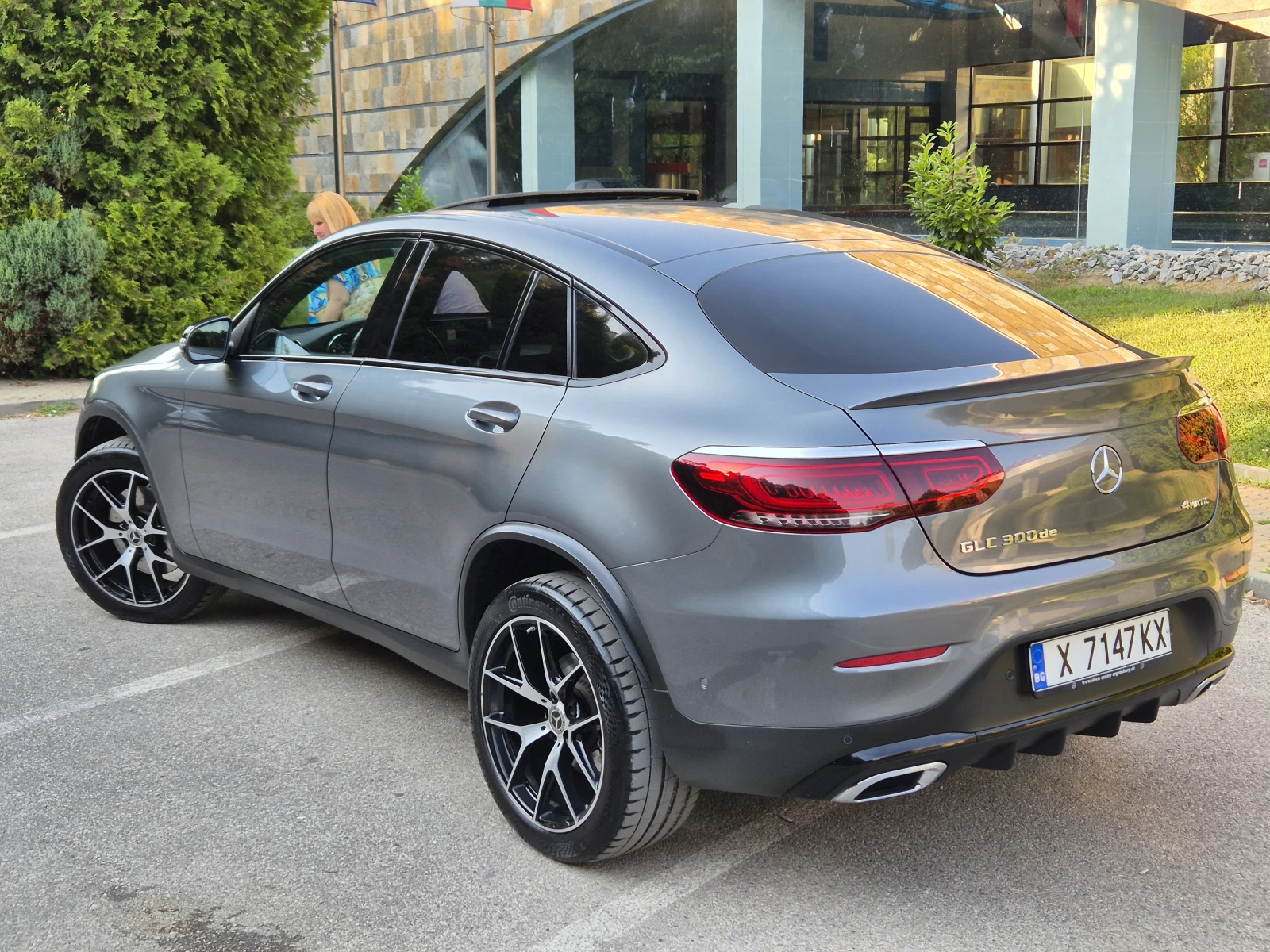 Mercedes-Benz GLC 300 DE-Plug-in ХИБРИД* AMG-LINE* 88x.км*  - изображение 3