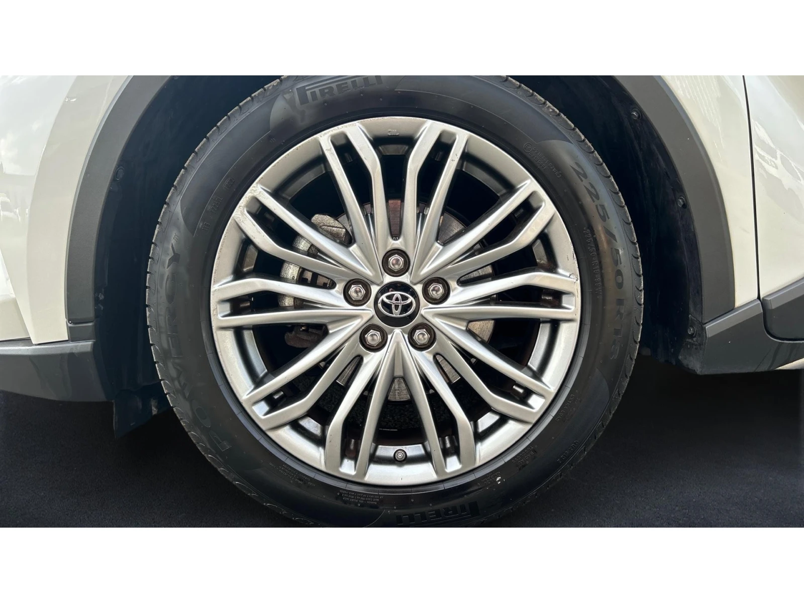 Toyota C-HR ������� ������ �� 574 ��. | Mobile.bg � ����������� 16