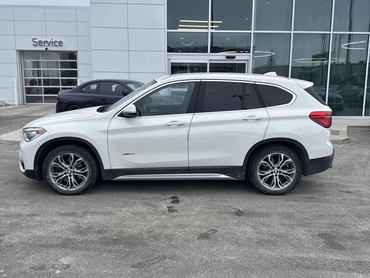 BMW X1 KEYLESS* BLUETOOTH* ПОДГРЕВ*  - изображение 2