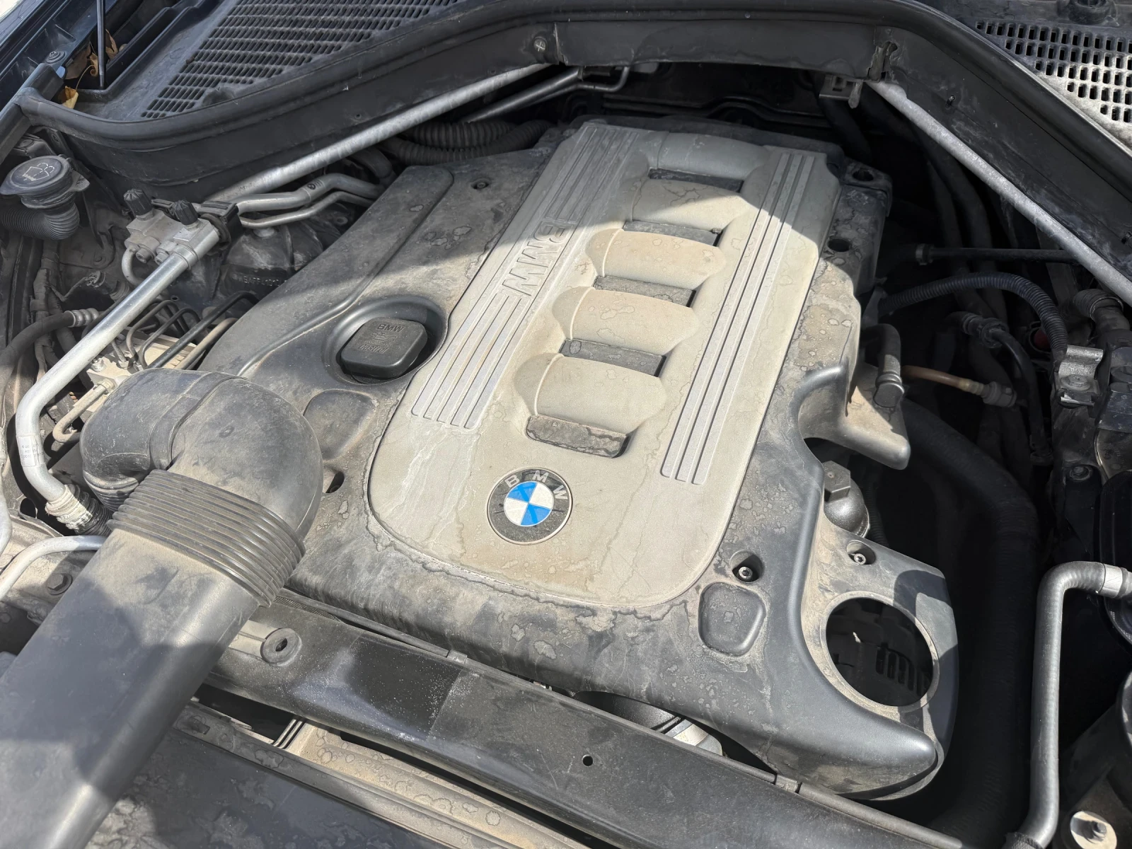 BMW X6, снимка 11 - Автомобили и джипове - 53890672