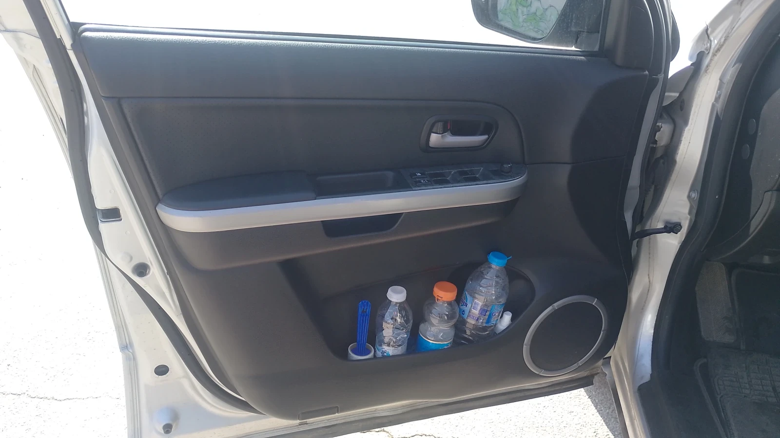 Suzuki Grand vitara 2.4i, снимка 6 - Автомобили и джипове - 54245305