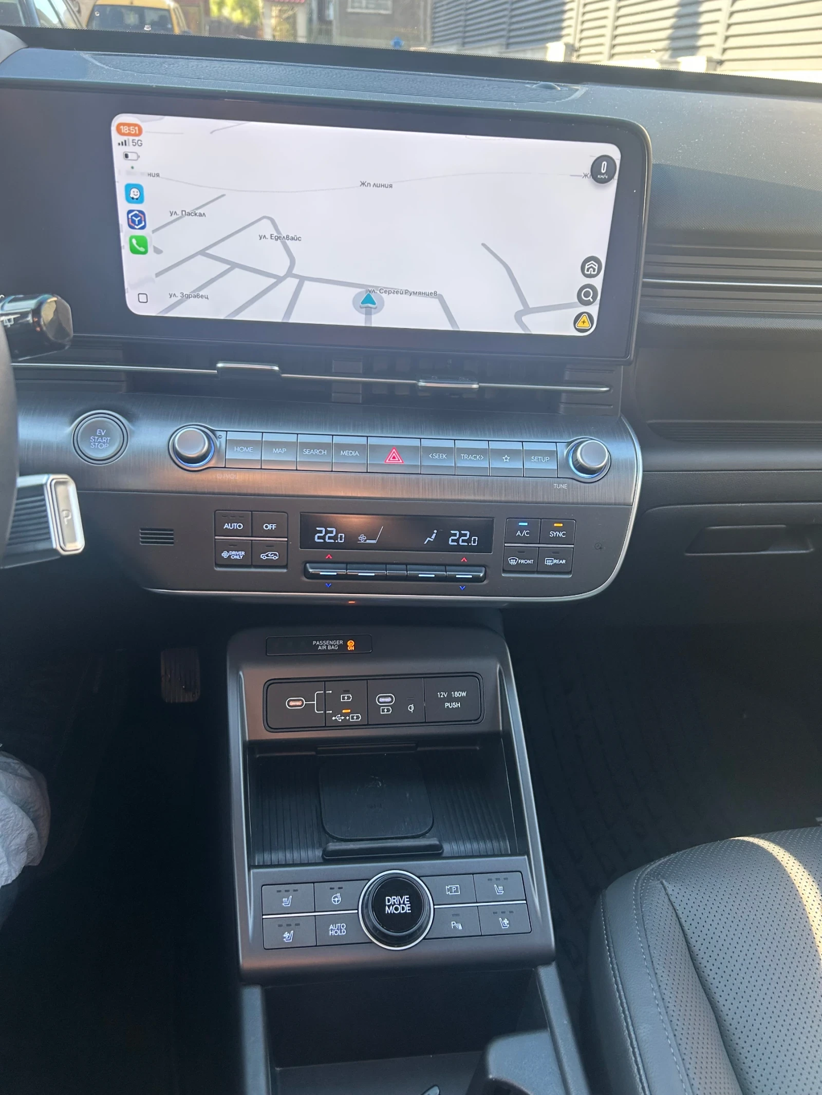 Hyundai Kona Electric , снимка 6 - Автомобили и джипове - 54247909