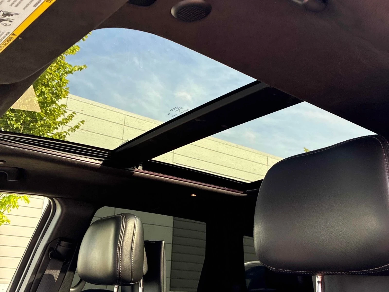 Jeep Grand cherokee SRT* Pano* 360view* Подгрев* Обдухване* Телевизори, снимка 14 - Автомобили и джипове - 54333767