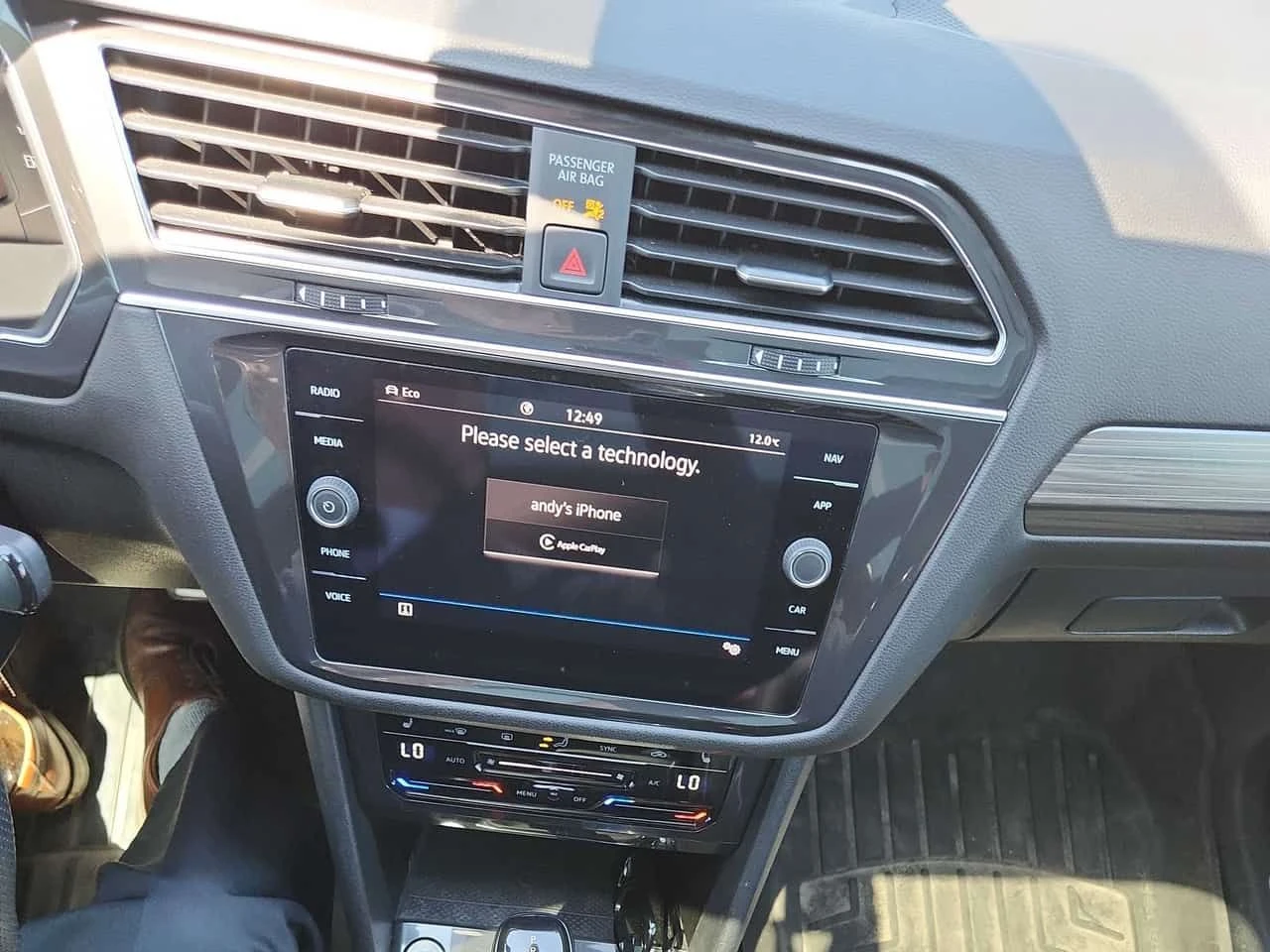 VW Tiguan Highline R Line /360/DISTRONIC/FENDER , снимка 9 - Автомобили и джипове - 54562963