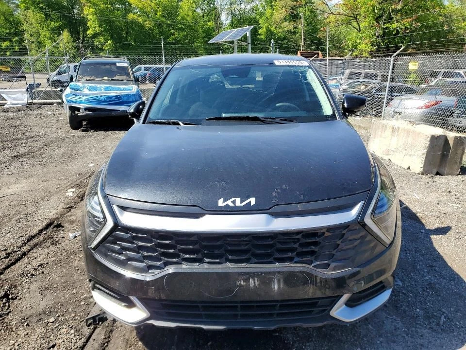 Kia Sportage, снимка 5 - Автомобили и джипове - 54682573