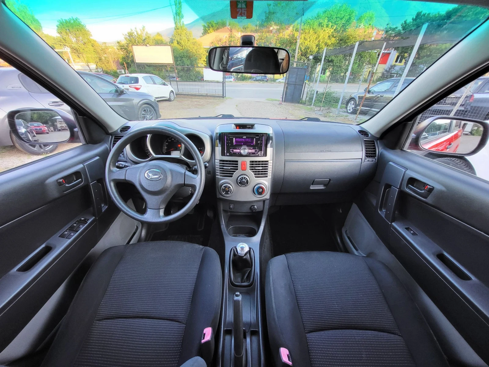 Daihatsu Terios 1.5i / 4WD / 118 000 км., снимка 12 - Автомобили и джипове - 54837193