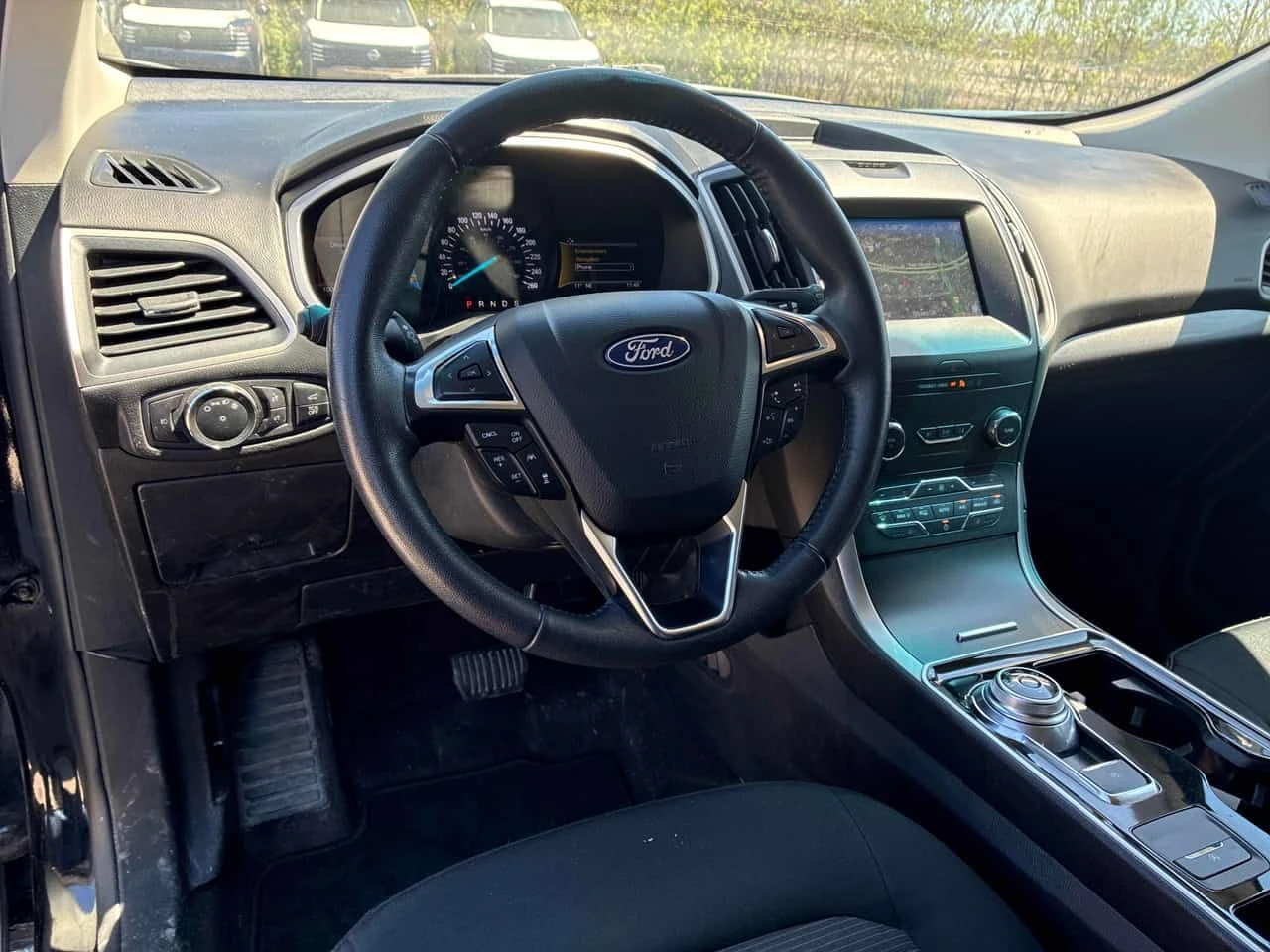 Ford Edge * AWD * АВТОКРЕДИТ БЕЗ ПЪРВОНАЧАНА ВНОСКА* , снимка 14 - Автомобили и джипове - 54976553