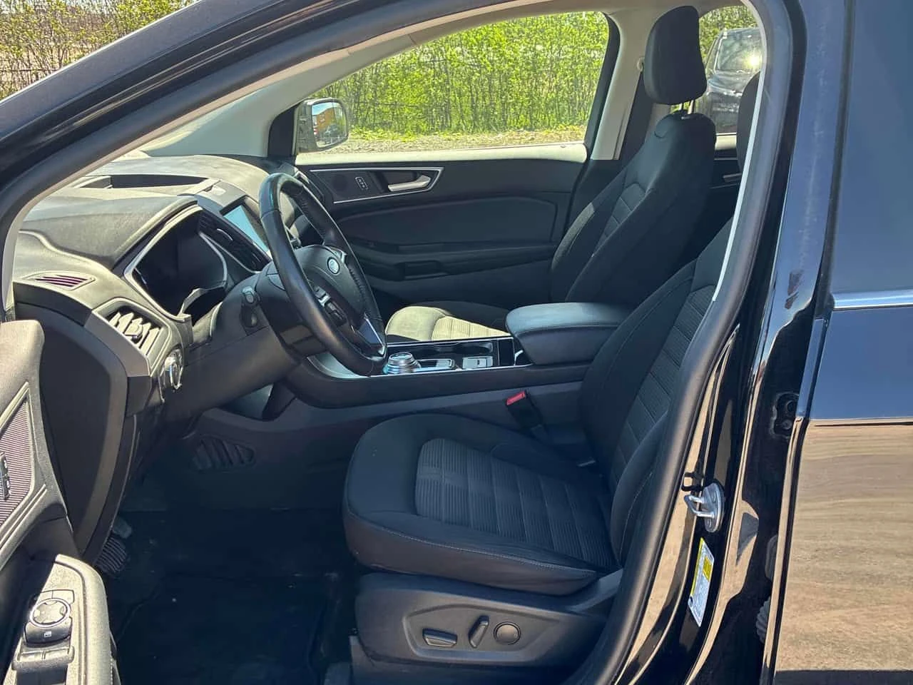 Ford Edge * AWD * АВТОКРЕДИТ БЕЗ ПЪРВОНАЧАНА ВНОСКА* , снимка 13 - Автомобили и джипове - 54976553