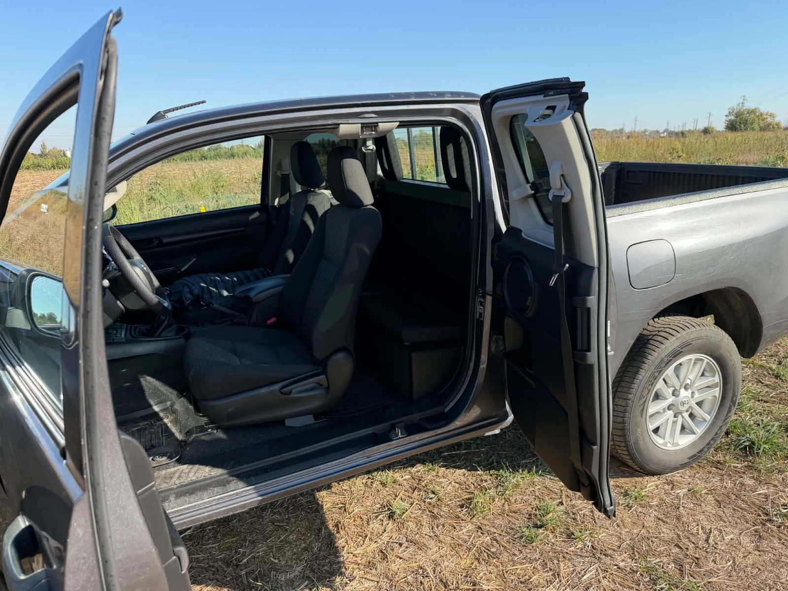 Toyota Hilux  2.4 D-4D   150 �.�. | Mobile.bg � ����������� 9