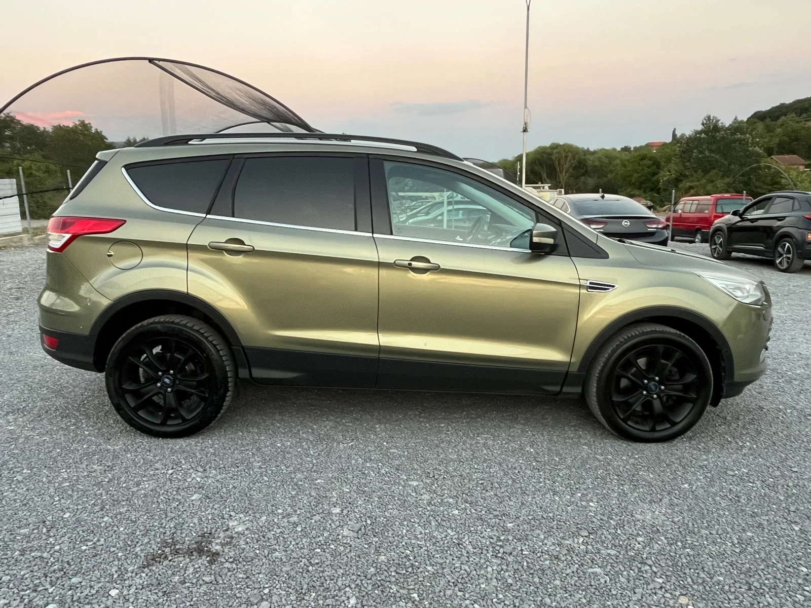 Ford Kuga 2.0 TDCI 4x4 full, снимка 7 - Автомобили и джипове - 56039257