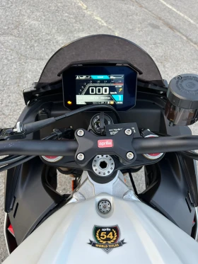 Aprilia Tuono 1100 V4  | Mobile.bg    16