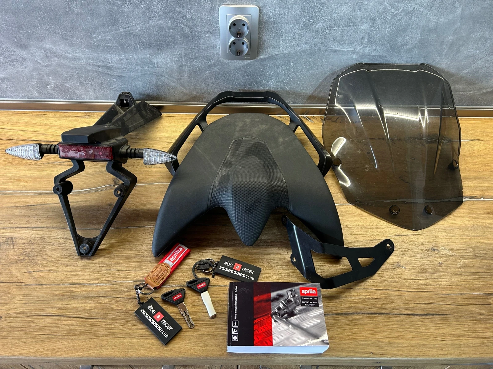 Aprilia Tuono 1100 V4  | Mobile.bg � ����������� 17